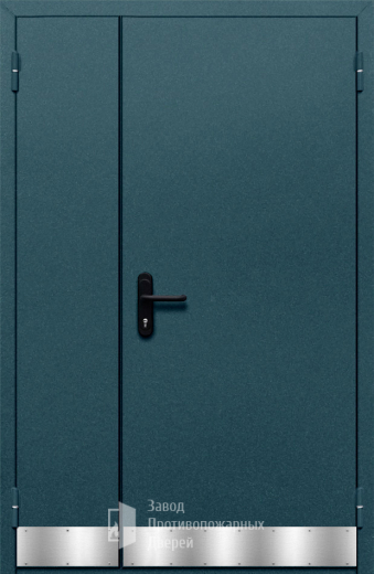 Фото двери «Полуторная с отбойником №33» в Рузе